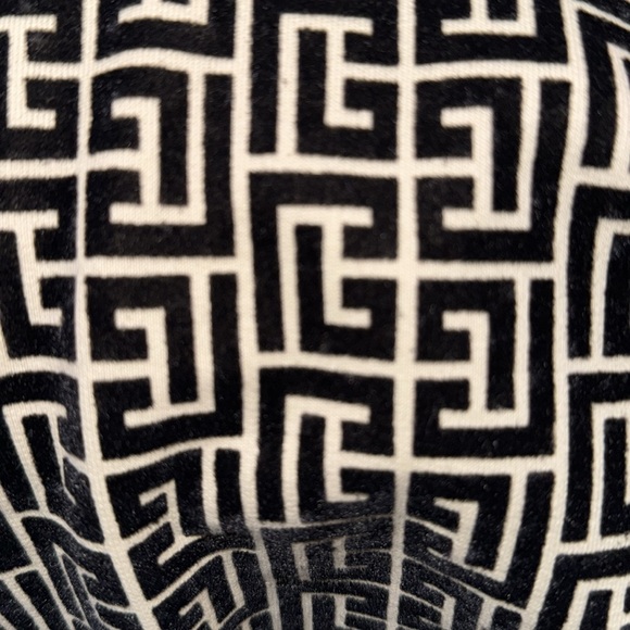 Balmain Men Sweatshirt With Monogram L - Picture 7 of 8